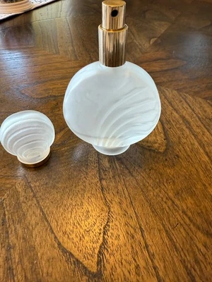 Vintage Nat Robbins White Glass Perfume Atomizer Classic Elegant Design