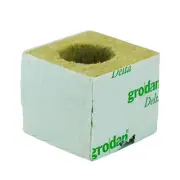 Grodan 75mm x 75mm With Hole Rockwool Cube