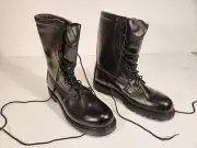 US Army Vibram Intermediate Cold/Wet Boots - Size 10N