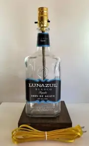 LUNAZUL Blanco Tequila Bottle TABLE LAMP Light with Wood Base Bar Lounge Decor