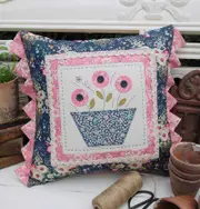Quilting Sewing Cushion Pattern Flower Bee Rivendale Collection