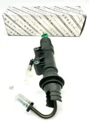 Fiat Scudo & Ulysse 2.0L JTD Clutch Master Cylinder 1400789780 Genuine & New