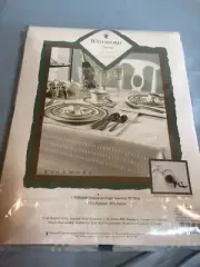 NEW Waterford Linens KYLEMORE Ivory 70x126 OB Tablecloth #F59