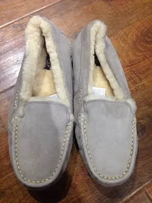 【全新正貨特賣免運費】UGG ANSLEY 3312  女生家居鞋或是休閒鞋 ((正品))