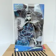 Monster High Stitched in Style Frankie Stein Fashion Doll - New - P