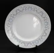 Wedgwood Bone China White Dolphins Set 8 Dinner Plates Platinum RimR4652 England