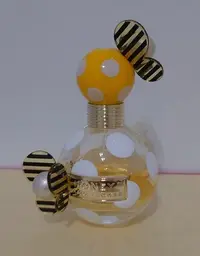 在飛比找Yahoo!奇摩拍賣優惠-Marc Jacobs Honey女性淡香精 50ml