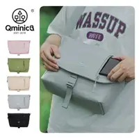 在飛比找momo購物網優惠-【WHOSE BAG】日系多大容量防潑水迷你郵差包女側背包 