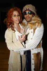 Sheila Eand Lenny Kravitz backstage at the My VH-1 Music Awards 20- Old Photo 2