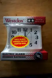 VINTAGE WESTCLOX 22193WM ELECTRIC ALARM LIGHTED DIAL CLOCK/NEW/NOS/USA