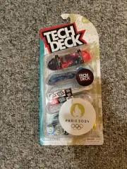 Tech Deck Ultra DLX 4-Pack. Paris 2024 Olympic Games Giraud. Gustavo.