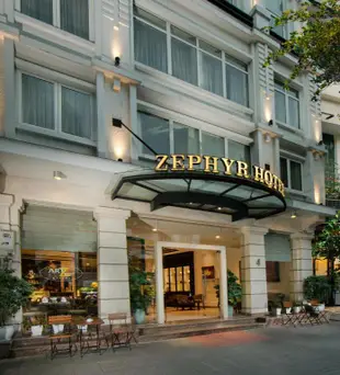 澤弗套房精品飯店Zephyr Suites Boutique Hotel