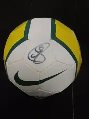 Australia - Jason Culina hand signed Australia Nike Football + COA