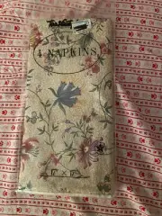 Vintage Town & Country Set 4 Unopened Package 17X 17 Inch Fabric Napkins Sherry