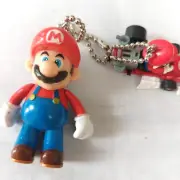 LOT 2 Nintendo Gamecube Games Keychains Mario, Mario Kart Brand NEW w/o package