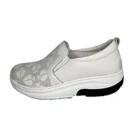 在飛比找momo購物網優惠-【CH-YI】磁能震動健康鞋-雕花款-白(真皮磁石震動健走休