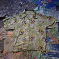 在飛比找蝦皮購物優惠-<喃寧> HAWAII shirt (ST-198)