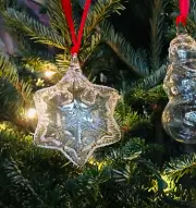 New in Box STEUBEN SNOWFLAKE Ornament Christmas Crystal Heart Glass Gift