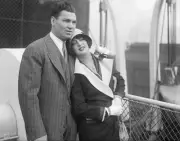 Jack Dempsey Holding Wife On Ship For Honeymoon 1925 OLD BOXING PHOTO
