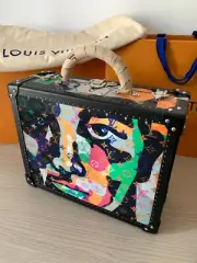 LOUIS VUITTON COTTEVILLE BRIEFCASE 16 WATCHES HAND-PAINTED MEN FW23 FASHION SHOW