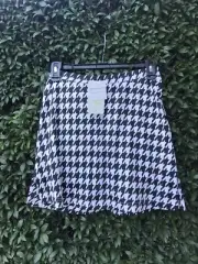 TRACEY LYNN GOLF NWT Black and White Houndstooth Golf Skort Women's Size 2