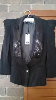 CUE detachable sequins collar Jacket size 6 $299 NWT