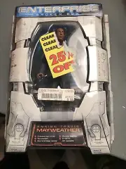 STAR TREK Enterprise Broken Bow ENSIGN TRAVIS MAYWEATHER Figure 2002 Art Asylum