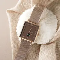 在飛比找momo購物網優惠-【W.wear】古典方殼-咖 米蘭帶(女錶/中性錶)