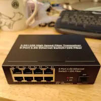 在飛比找蝦皮購物優惠-2.5g 8 port switch hub 交換器 體積小