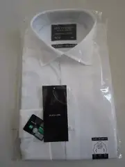 Van Heusen Black Label Men's Classic Fit White Business Shirt Size: 39/M