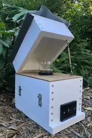 Harvest Honey From Your Own BeeHive Jar - Stingless Australian Native Bee & Roof