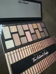 TOO FACED BORN THIS WAY THE NATURAL NUDES