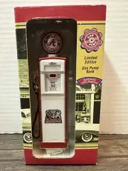 Alabama Crimson Tide 1950s Replica Gas Pump Coin Bank Light Up Die Cast Gas