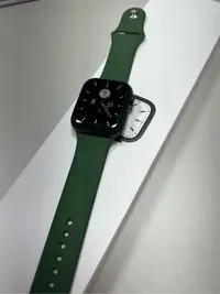 在飛比找Yahoo!奇摩拍賣優惠-Apple Watch Series 7 45mm
