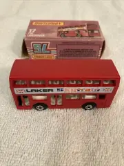 Lesney England Matchbox 17 The Londoner Laker 1982 London bus MIB Superfast