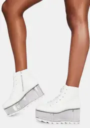 [Y.R.U.] White Qloud Slayr Platform Boots