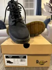 Dr. Martens Reeder High Boots Men's 9 US / Men's 8 UK (Discontinued Model)