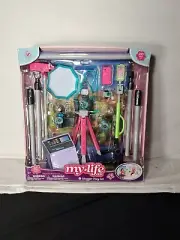 New My Life As Vlogger Play Set fits all 18" dolls 20 Piece Camera studio