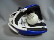Franklin 8.5 " Air Tech Right Handed Baseball Glove And Soft Baseball