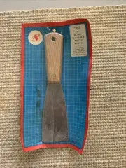 VINTAGE AES No. 562 2” FLEX PUTTY KNIFE (EXTREMELY RARE NEW)