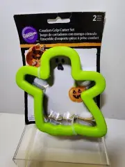Wilton Halloween Ghost With Pumpkin Cookie Cutter Set