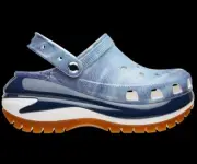 Crocs Classic Mega Crush Denim Clog Women’s Size 6