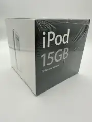 Apple iPod Classic 3rd Gen 15 GB Digital Audio Player - White, NEW SEALED