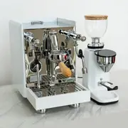 Custom White Bellezza Giulia w/ Timber Handles & White Piccola Titanio 60 V2 w/ Timber Lid Package