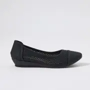 &me Women's Comfort Lasercut Wedges - Black