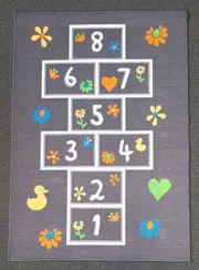 Hopscotch Mat in Size 90cm x 130cm