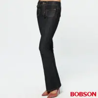 在飛比找momo購物網優惠-【BOBSON】女款低腰貼口袋中喇叭牛仔褲(黑藍87)