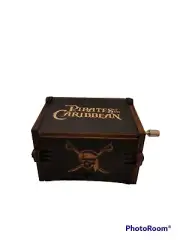 Pirates of The Caribbean Music In Box plays Davey jones new