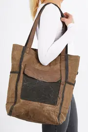 Oasis Tote Bag--MOB-M3907
