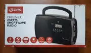 GPX R633B Black AM/FM Clock Radio Digital Plug-In